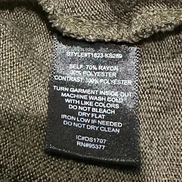 SANCTUARY  Hanna split neck long sleeve sweater in dark olive green size MED - Picture 6 of 6